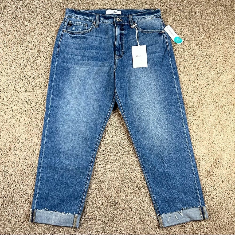 NWT Kancan Stitch Fix Medium Wash Raw Hem Roll Cuff Straight Leg Cropped Jeans